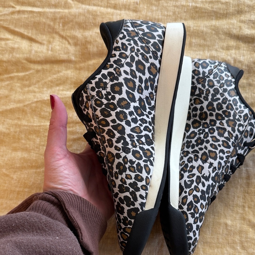 Reebok Princess Leopard print sneakers - Picture 7 of 17
